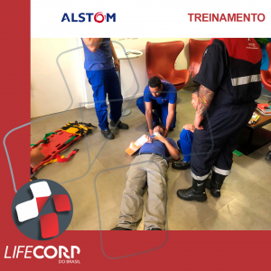 13 300x300 - TREINAMENTO SOBRE RESSUSCITAÇÃO CARDIOPULMONAR (RCP)